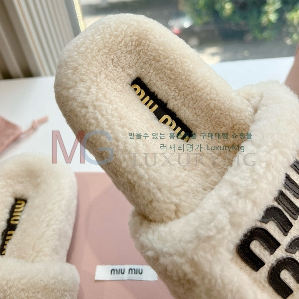 �̿�̿� ������ M5506881-2