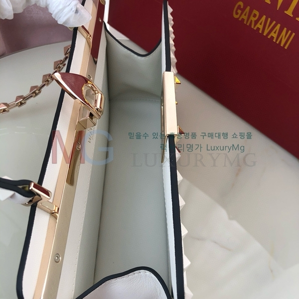 �߷�Ƽ�� ����ٴ� �����͵� 23 3080L-7