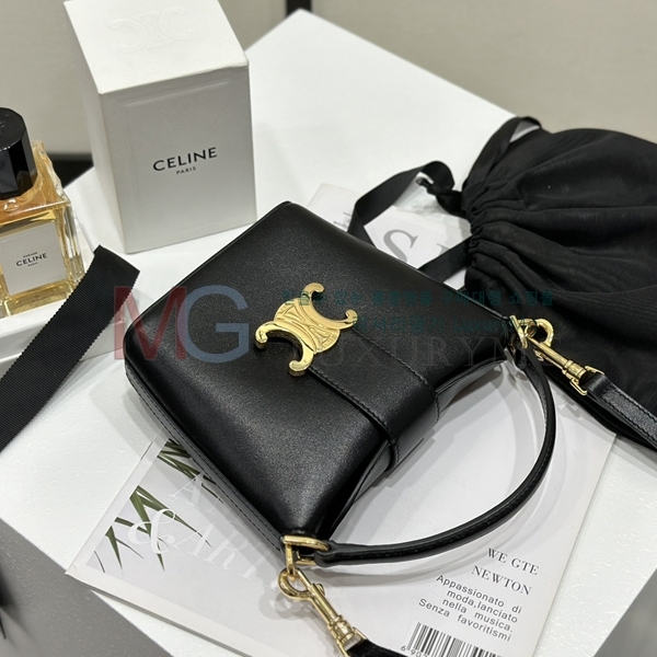 ������ �̴� ��Ŷ�� Ʈ������ 10K943-301