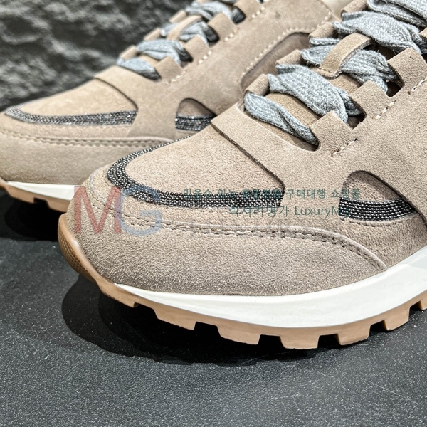 ���ڷ� ��ġ�ڸ� ���� ����Ŀ�� B651212-2