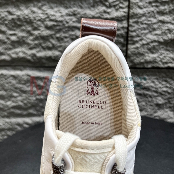 ���ڷ� ��ġ�ڸ� ���� ����Ŀ�� B651214-2