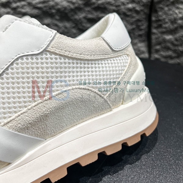 ���ڷ� ��ġ�ڸ� ���� ����Ŀ�� B651213-2