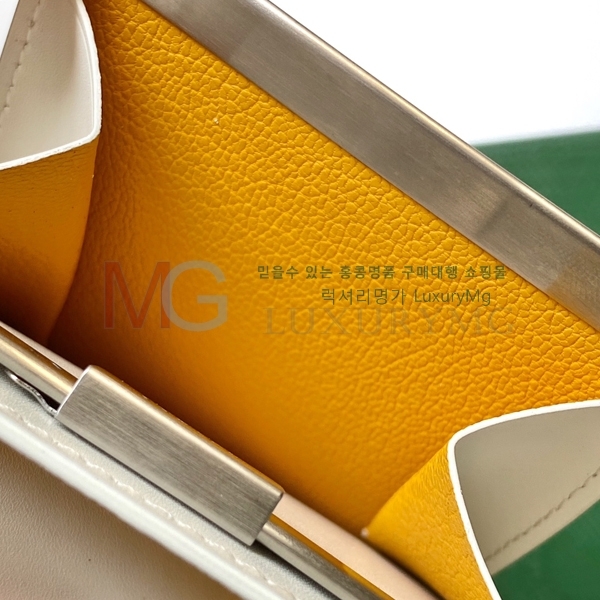 ���ߵ� ī������ G16610-6