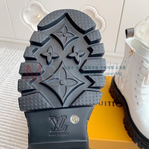 ���� ���̺��� ��Ŀ LV770221-2