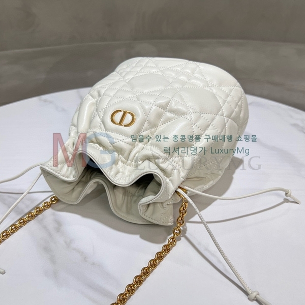 ��� 30 ������ �̴� ��Ŷ�� M29899-3