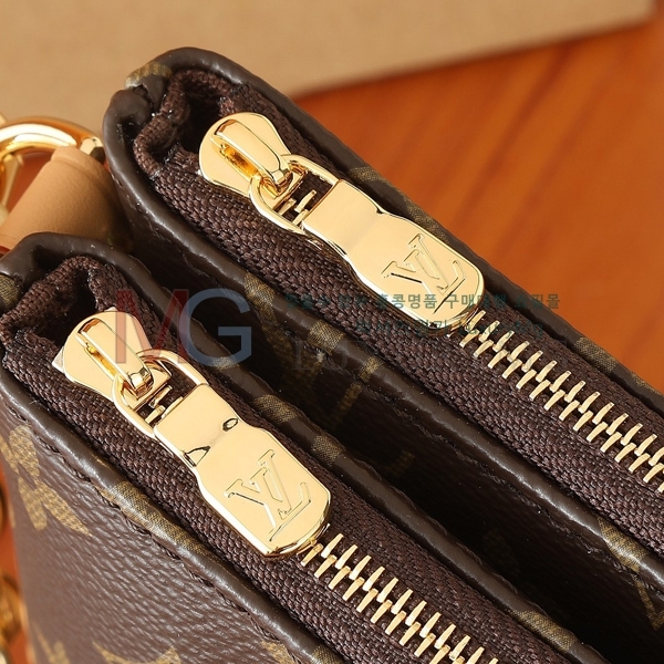 (200�� ����ǰ) ���̺��� ũ�ν��� M83008-50