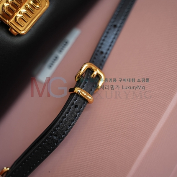 �̿�̿� ü�� ����� 5BD266-101