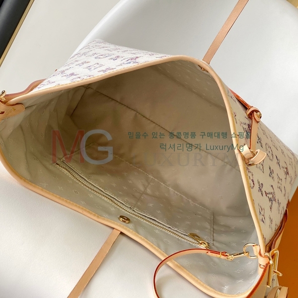���̺��� ĳ���� PM ����� M24707-100