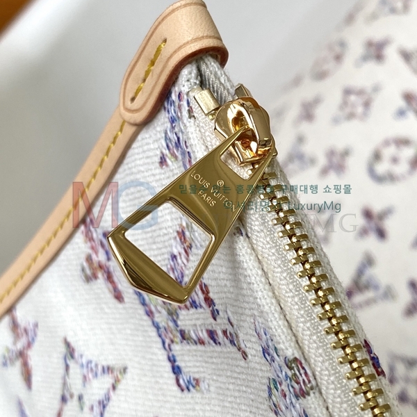 ���̺��� ĳ���� PM ����� M24707-100