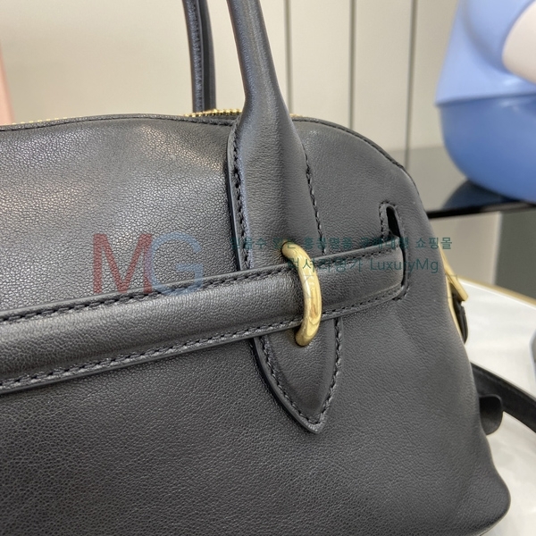 �̿�̿� �ƹ�Ƣ�� ���� ���� ž�ڵ� �� 5BB169-1