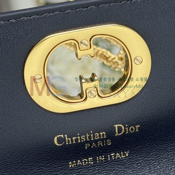 ��� �̽� ī�� ü�� �� D52250-1