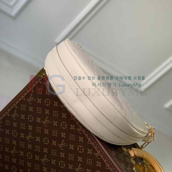 ���̺��� ���� ���׷� ȣ���� M46725-102