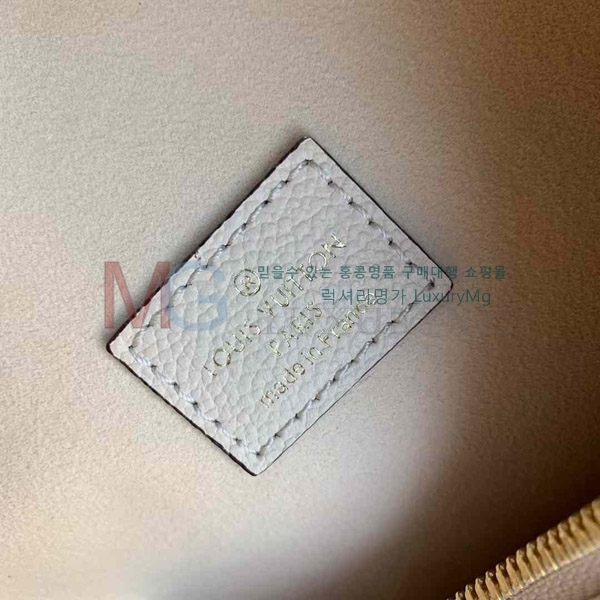 ���̺��� ���� ���׷� ȣ���� M46725-102