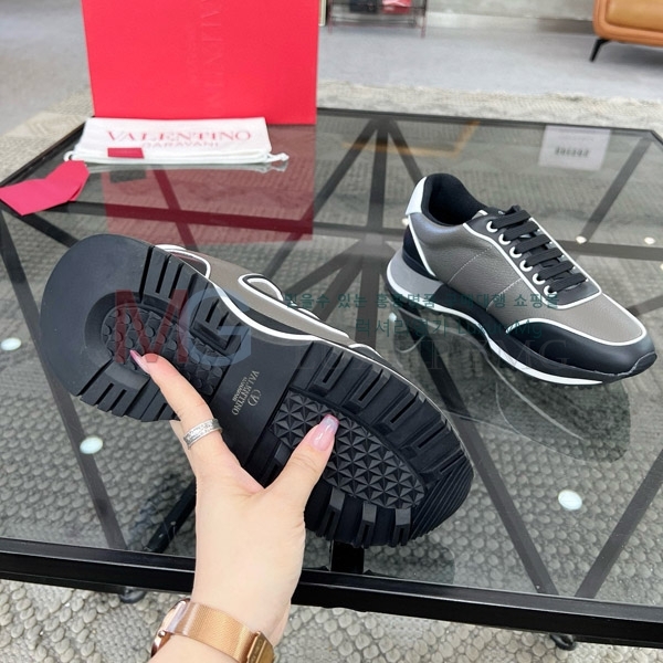 ���� �߷�Ƽ�� ����Ŀ�� NV700064-3