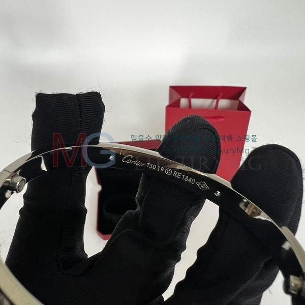 �Ż� ���� ��쿡 �극�̽��� ���� ���� �ǹ� 2LK6831-3 (ť��~�ǹ�)