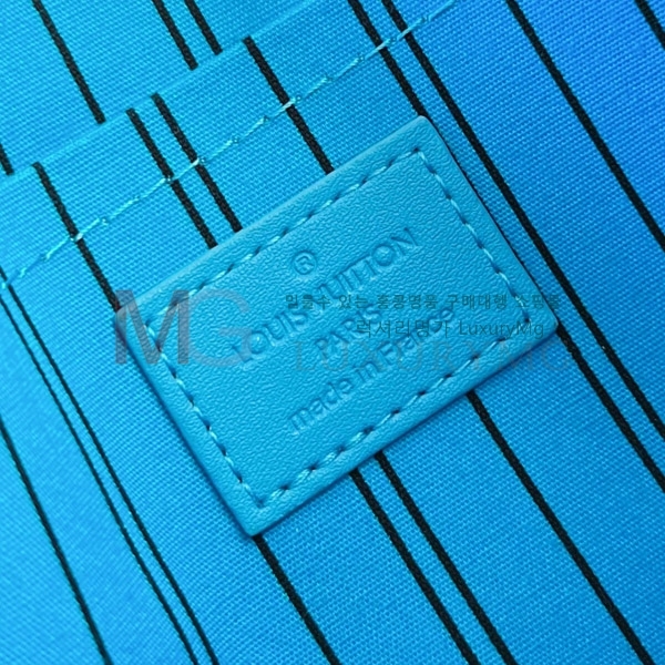 ���̺��� ����Ʈ ������ Ŭ��ġ�� M13356-4