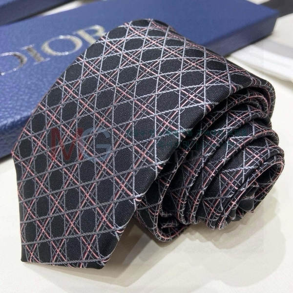 ��� ��Ÿ�� HE27693-2