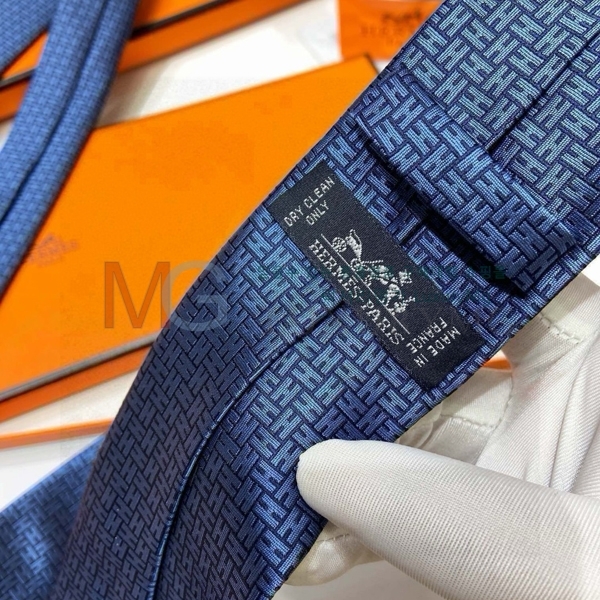 �����޽� ��Ÿ�� HE23397-1