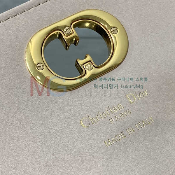 ��� �̽� ī�� ž �ڵ� �Ŀ�ġ M66990-6