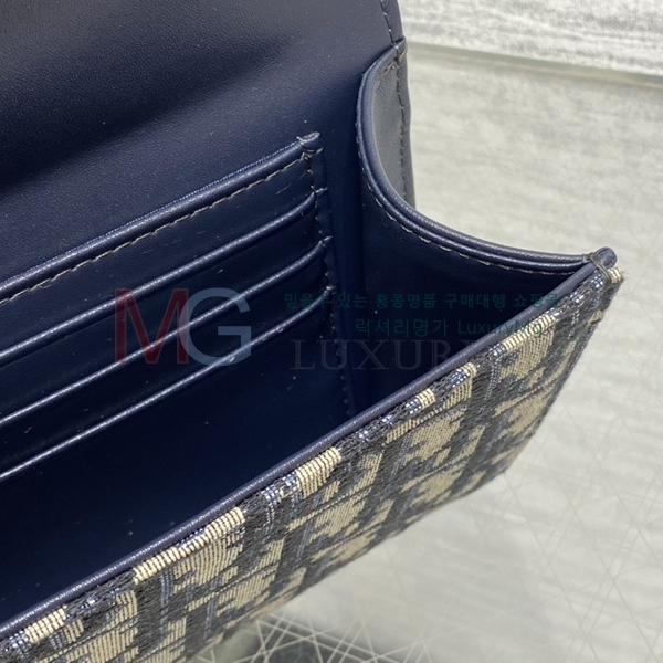��� �̽� ī�� ž �ڵ� �Ŀ�ġ M66990-8