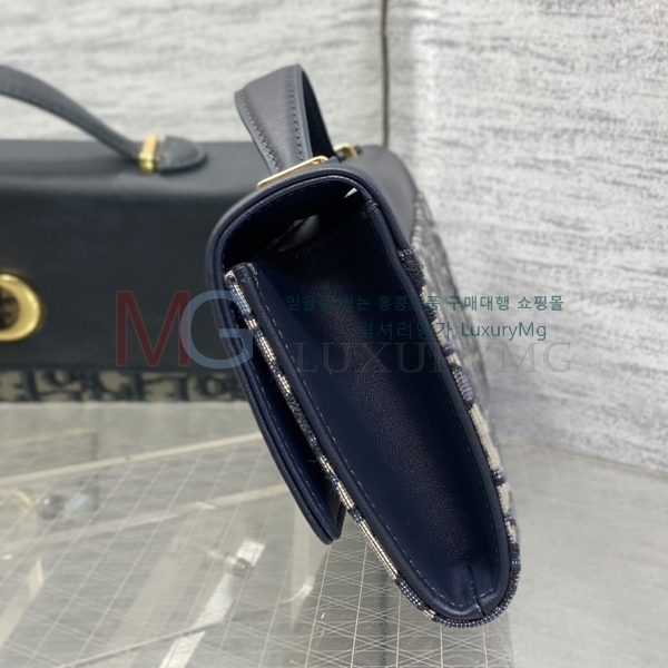 ��� �̽� ī�� ž �ڵ� �Ŀ�ġ M66990-8