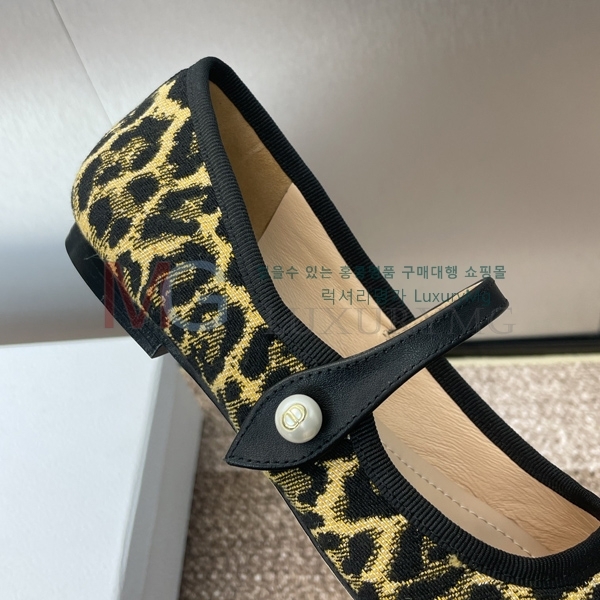 ��� ���� �÷����� DR1555512