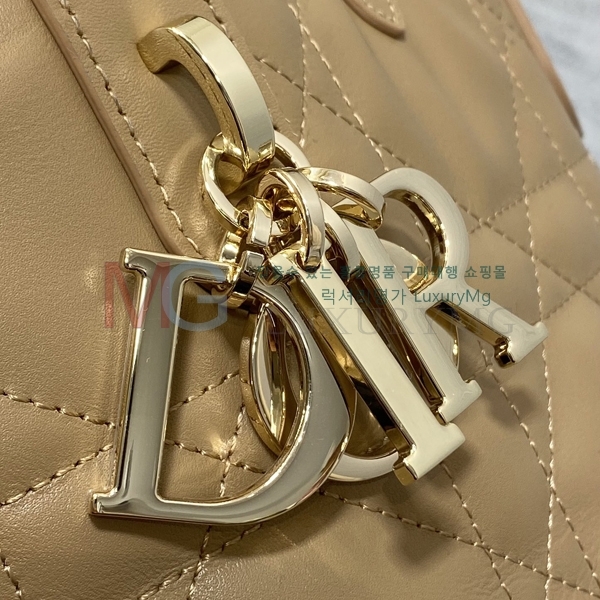 ��� ��Ƽ�� ����  ������ �� M77750-4