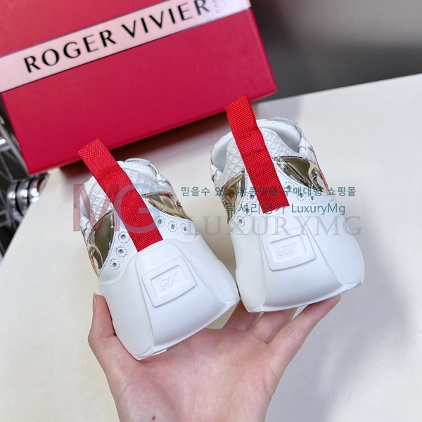 ������� ���� ����Ŀ�� RV1550775-2