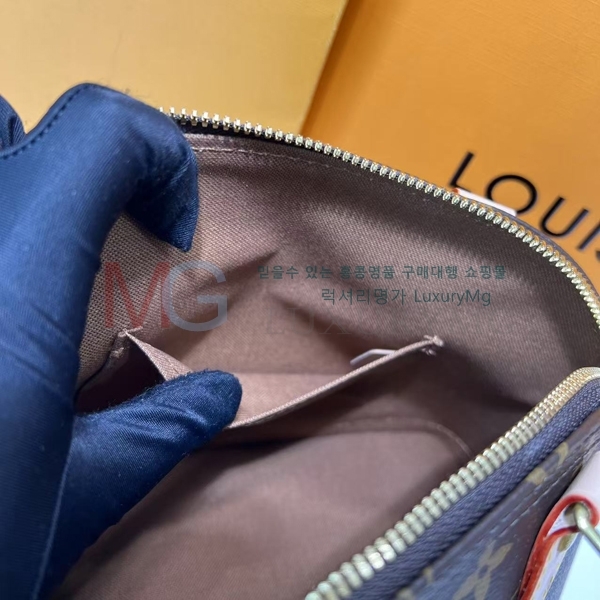 ���̺��� ���׷� �˸� BB M53152-1