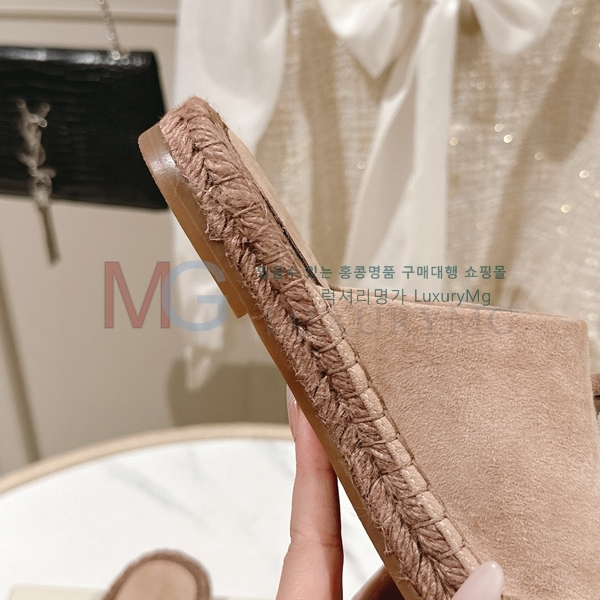  ���ڷ� ��ġ�ڸ� ���� �� ������ BC5807754-3