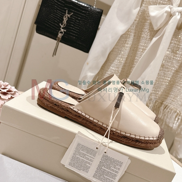  ���ڷ� ��ġ�ڸ� ���� �� ������ BC5807754-4