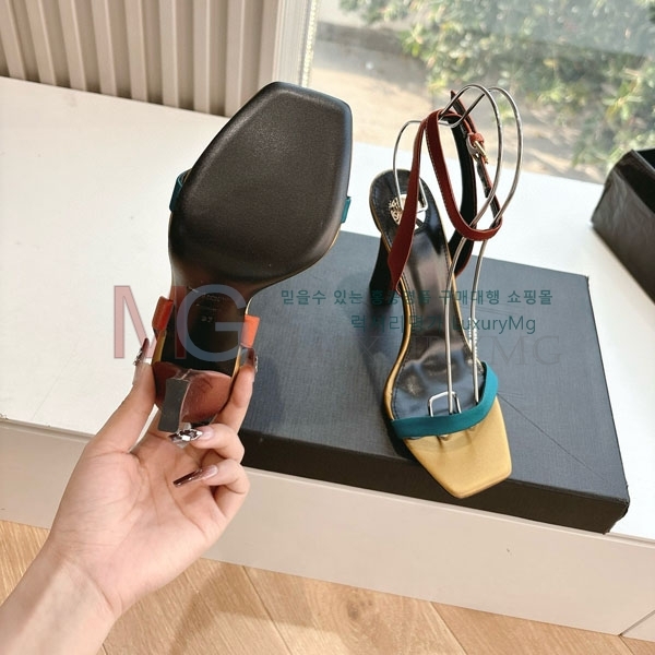���ζ� ���� �̵��� ���� YS5658802-1