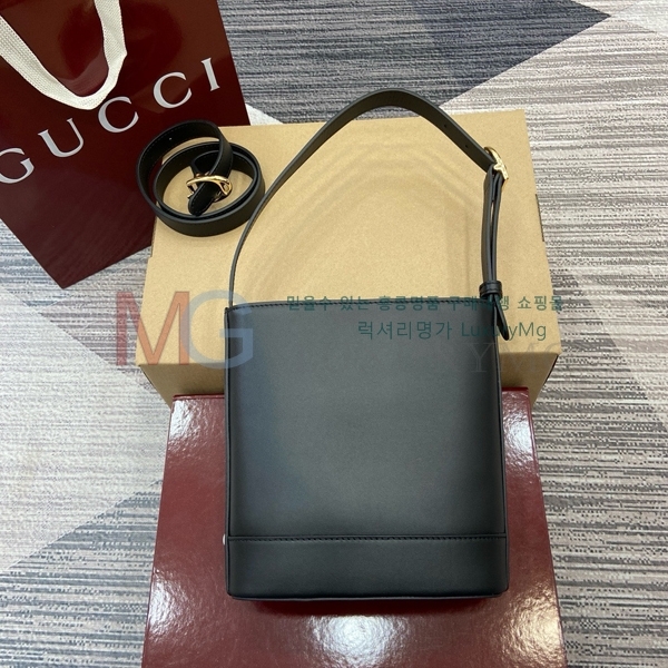 ���� 73 �̴� ��Ŷ�� 833665-102
