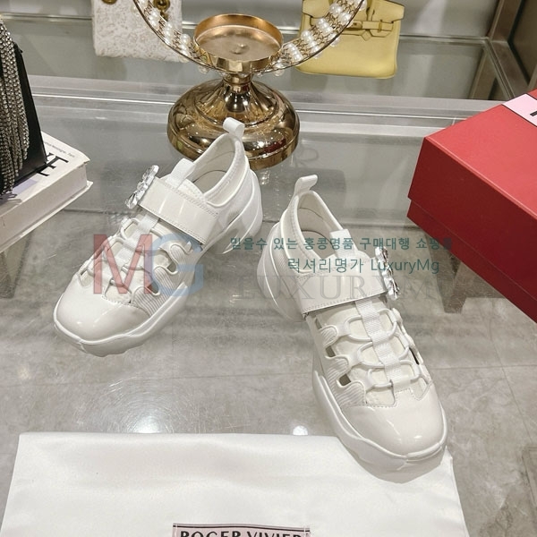 ������� ���� ����Ŀ�� RV1599114-2