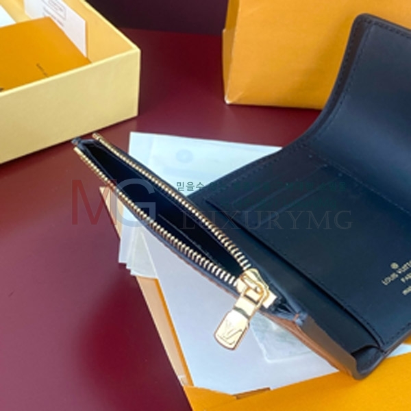 ���̺��� ���� ����Ʈ ���� M68725-100