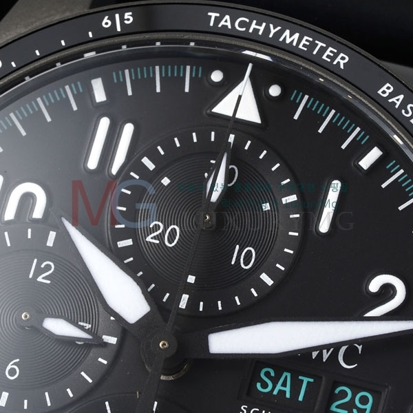  ���̴������� �����ƽ �ð� W69385-2 (41mm)
