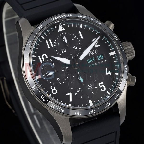  ���̴������� �����ƽ �ð� W69385-2 (41mm)