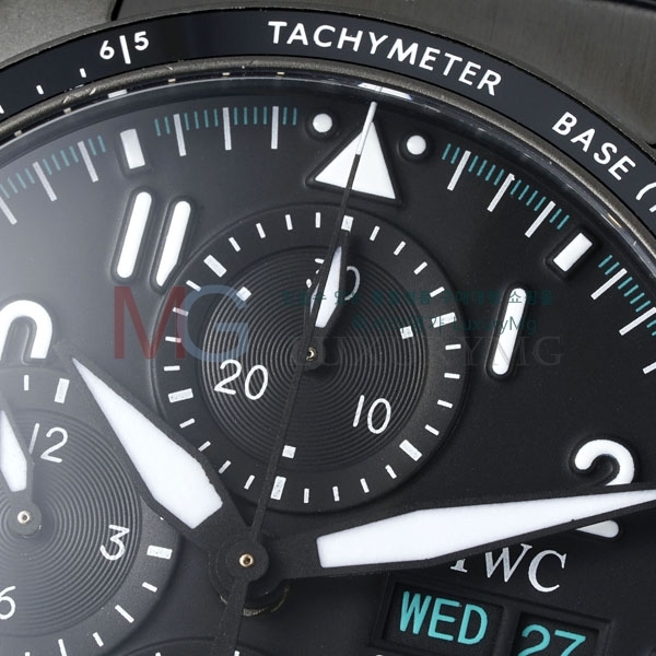  ���̴������� �����ƽ �ð� W699300-5 (41mm)