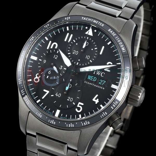  ���̴������� �����ƽ �ð� W699300-5 (41mm)