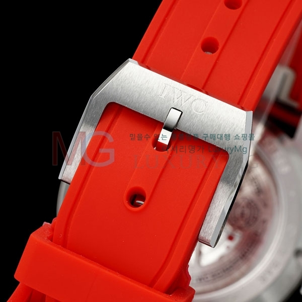  ���̴������� �����ƽ �ð� W69385-4 (41mm)
