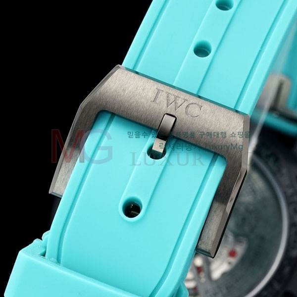  ���̴������� �����ƽ �ð� W69385-7 (41mm)