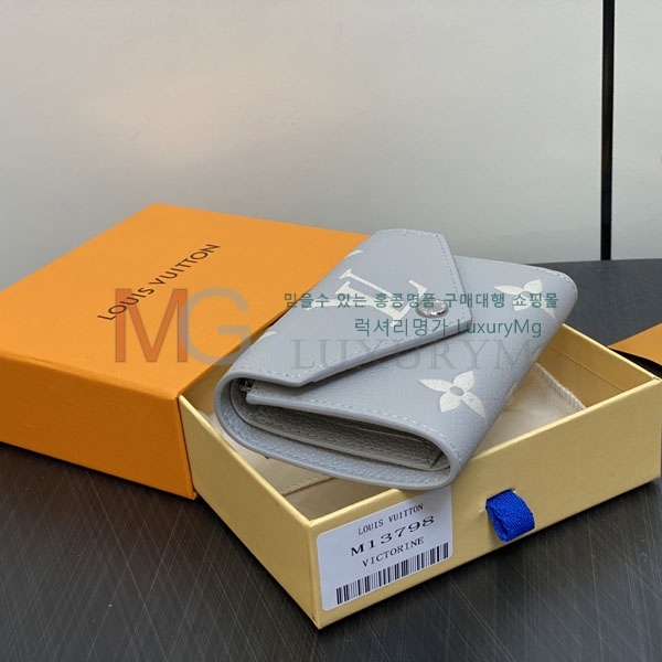���̺��� ���丰 ���� M13798-1