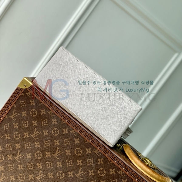 ���̺��� �ڶ�� �ȷ� ��Ʈ�� M413803-1