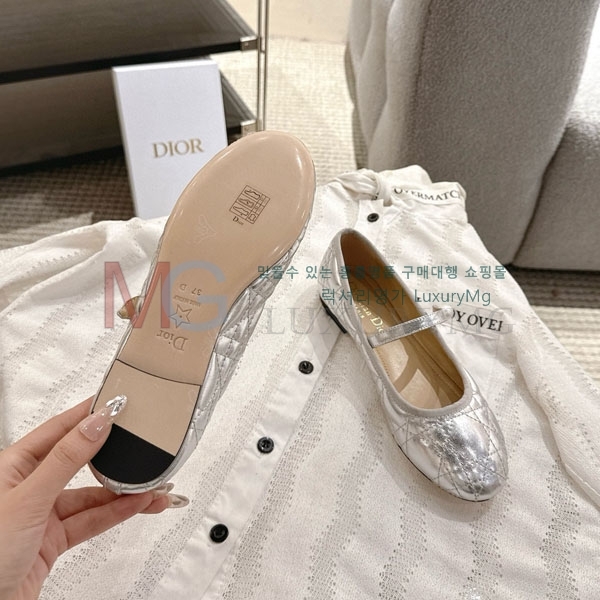��� �÷����� DR90362-3