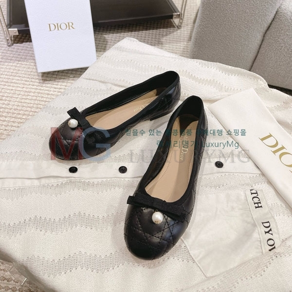 ��� �÷����� DR9504402