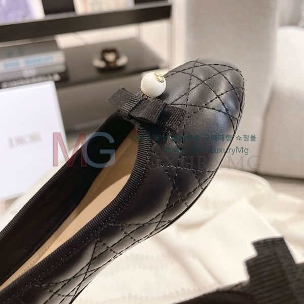 ��� �÷����� DR9504402