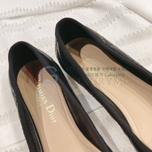 ��� �÷����� DR9504402