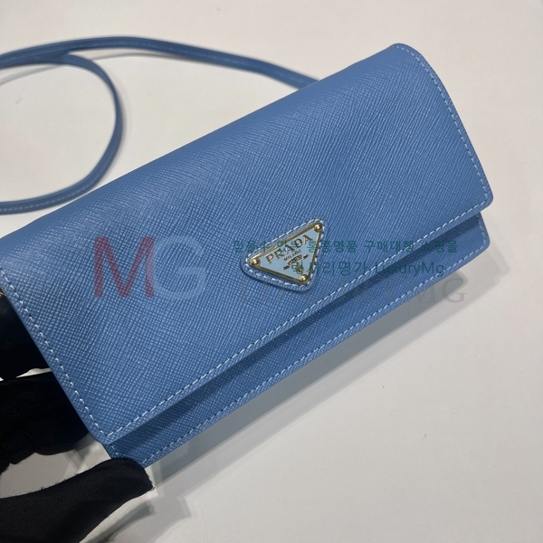����� ���ǾƳ� �̴� ũ�ν��� 1NF059-4