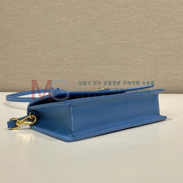 ����� ���ǾƳ� �̴� ũ�ν��� 1NF059-4