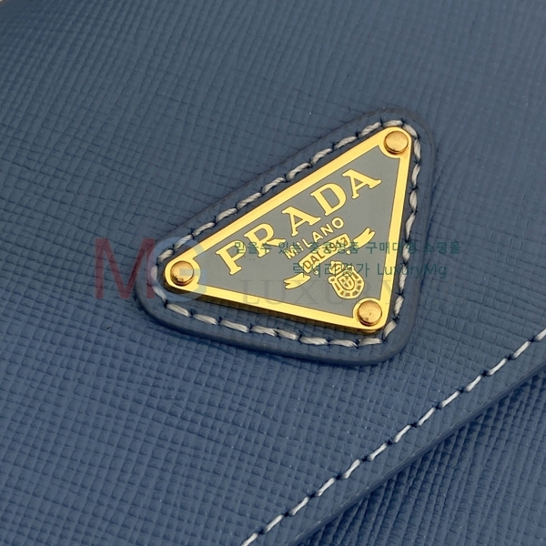 ����� ���ǾƳ� �̴� ũ�ν��� 1NF059-4